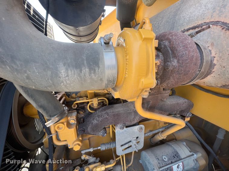 image for item JX9429 2002 John Deere 444H  wheel loader