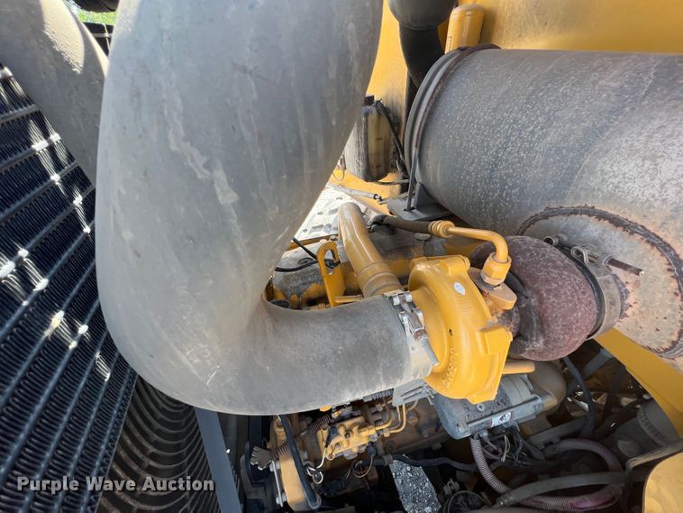 image for item JX9429 2002 John Deere 444H  wheel loader