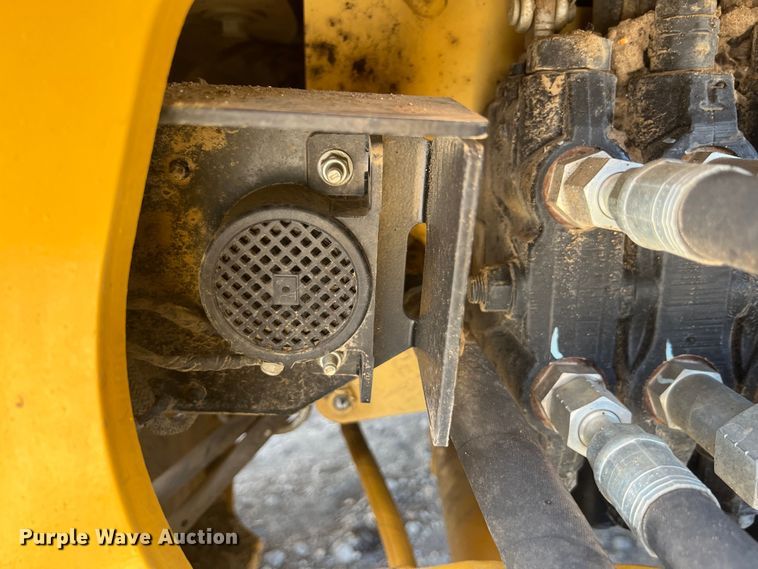 image for item JX9430 2020 John Deere 310L  backhoe