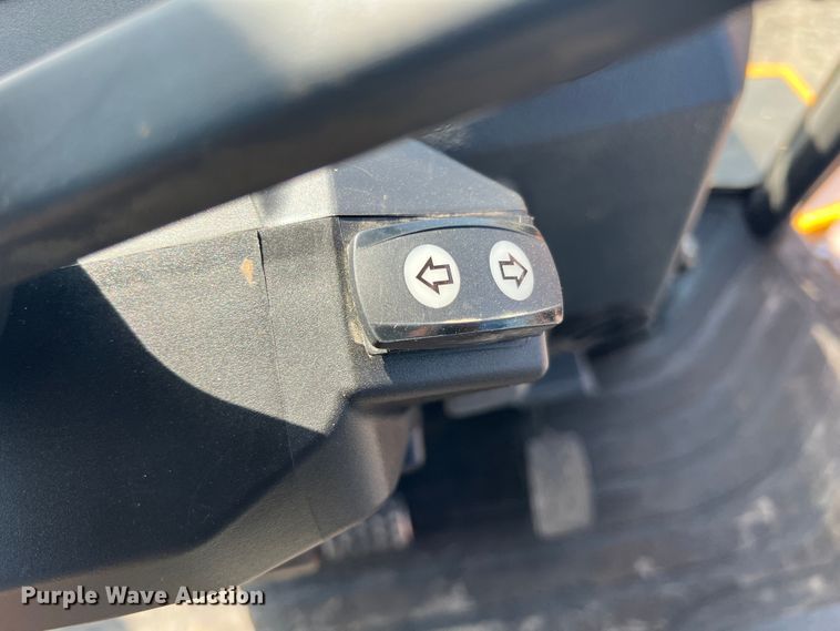 image for item JX9430 2020 John Deere 310L  backhoe