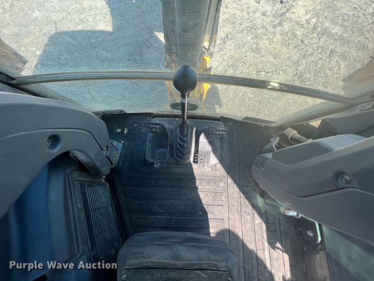 image for item JX9430 2020 John Deere 310L  backhoe