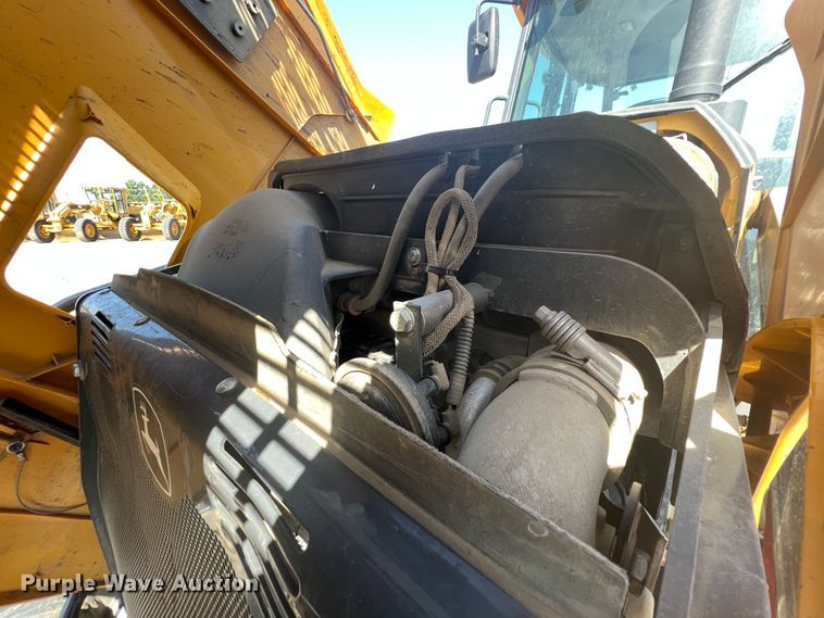 image for item JX9430 2020 John Deere 310L  backhoe