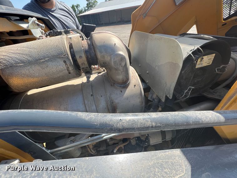 image for item JX9430 2020 John Deere 310L  backhoe