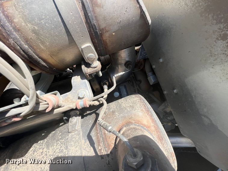 image for item JX9430 2020 John Deere 310L  backhoe