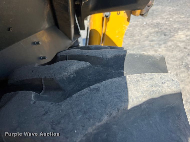 image for item JX9430 2020 John Deere 310L  backhoe