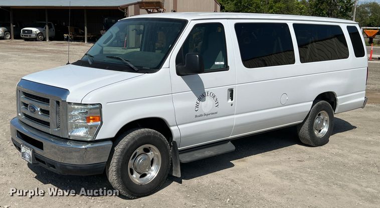 image for item JX9435 2012 Ford E350 Super Duty XLT  van