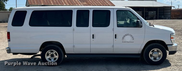 image for item JX9435 2012 Ford E350 Super Duty XLT  van