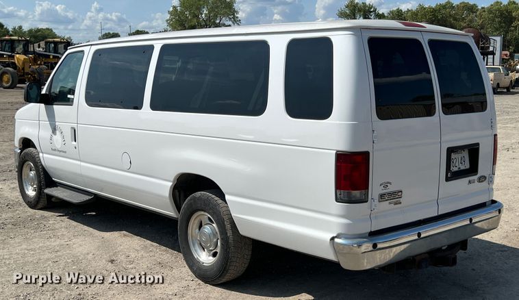 image for item JX9435 2012 Ford E350 Super Duty XLT  van