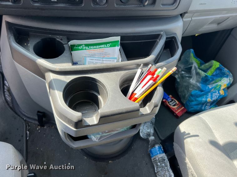 image for item JX9435 2012 Ford E350 Super Duty XLT  van