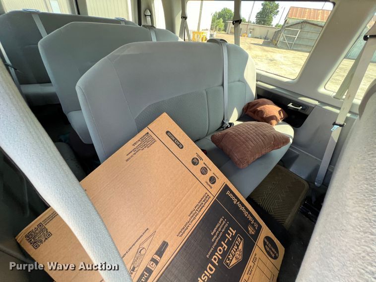 image for item JX9435 2012 Ford E350 Super Duty XLT  van