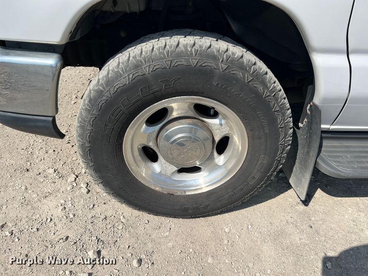 image for item JX9435 2012 Ford E350 Super Duty XLT  van