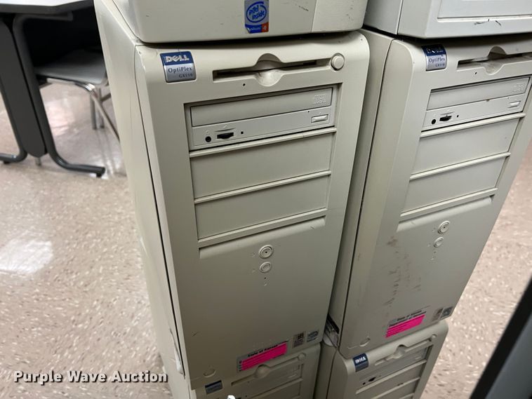 image for item JX9437 (32) CPUs