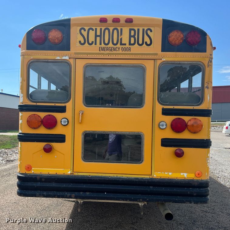 image for item JX9438 2004 International CE200  school bus