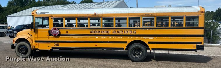 image for item JX9438 2004 International CE200  school bus