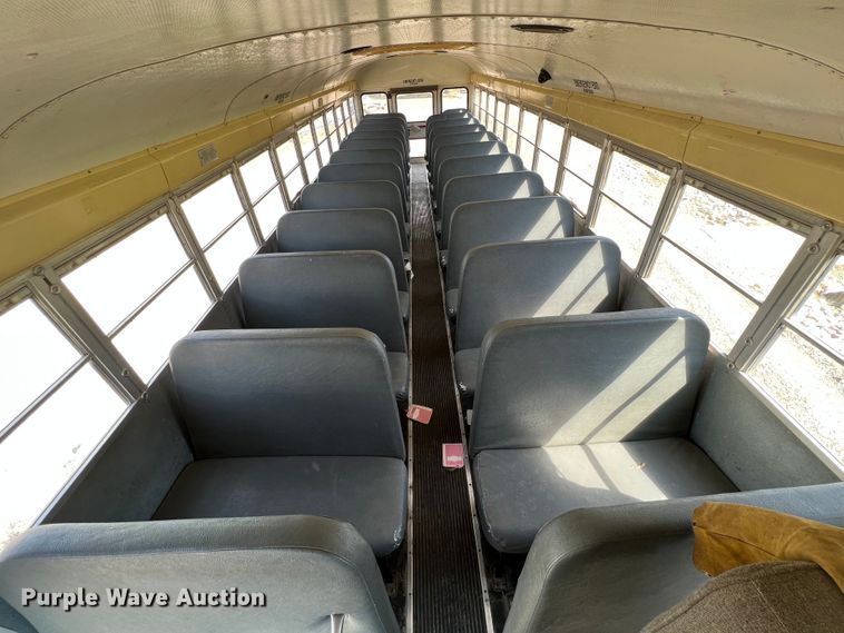 image for item JX9438 2004 International CE200  school bus