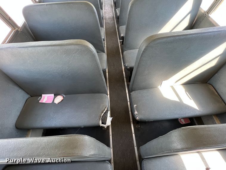 image for item JX9438 2004 International CE200  school bus