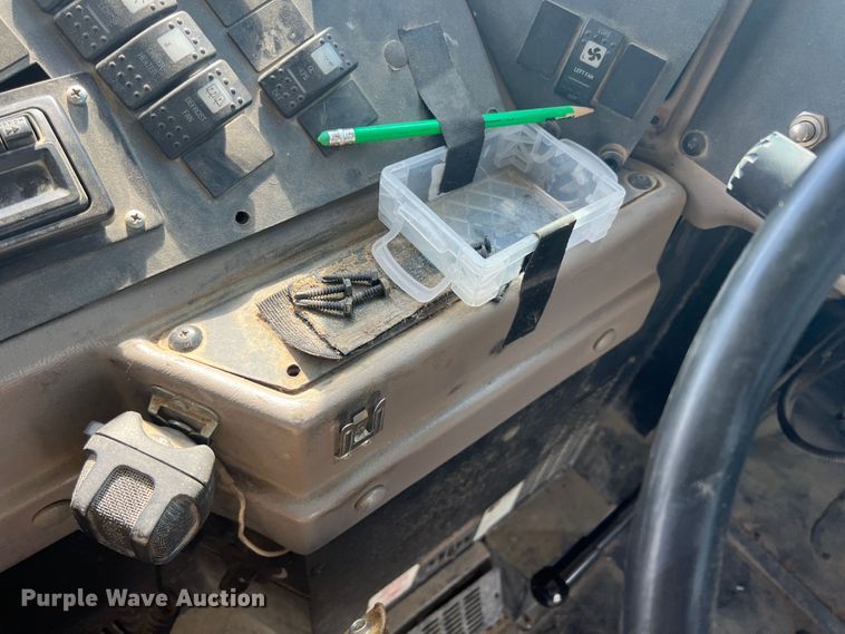 image for item JX9438 2004 International CE200  school bus