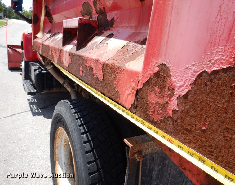 image for item KF9577 2008 GMC C7500  dump truck