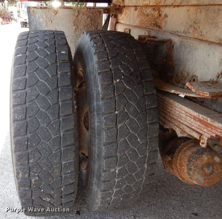 image for item KF9577 2008 GMC C7500  dump truck