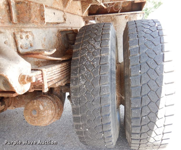 image for item KF9577 2008 GMC C7500  dump truck