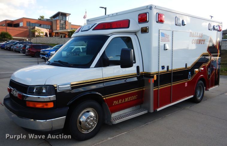 image for item KP9470 2015 Chevrolet Express G4500  ambulance