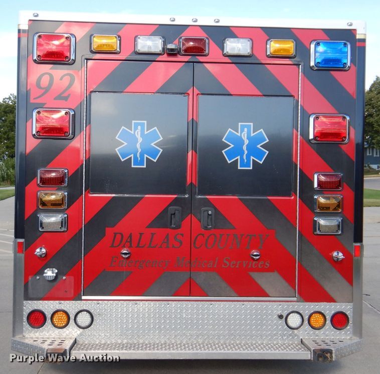 image for item KP9470 2015 Chevrolet Express G4500  ambulance