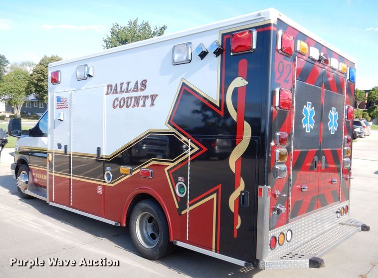 image for item KP9470 2015 Chevrolet Express G4500  ambulance