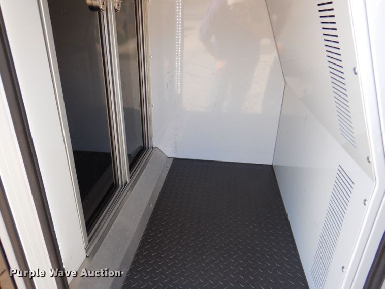 image for item KP9470 2015 Chevrolet Express G4500  ambulance