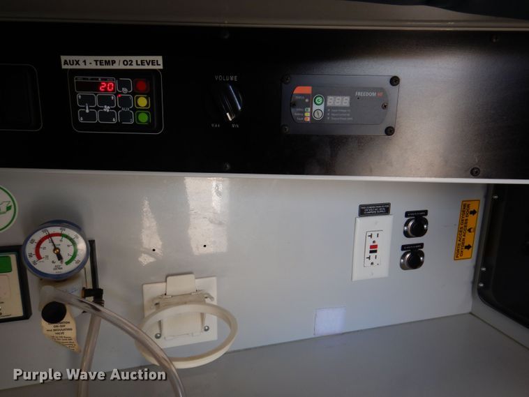 image for item KP9470 2015 Chevrolet Express G4500  ambulance