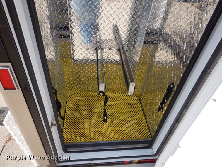 image for item KP9470 2015 Chevrolet Express G4500  ambulance