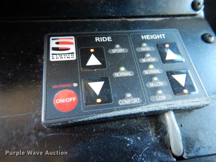 image for item KP9470 2015 Chevrolet Express G4500  ambulance