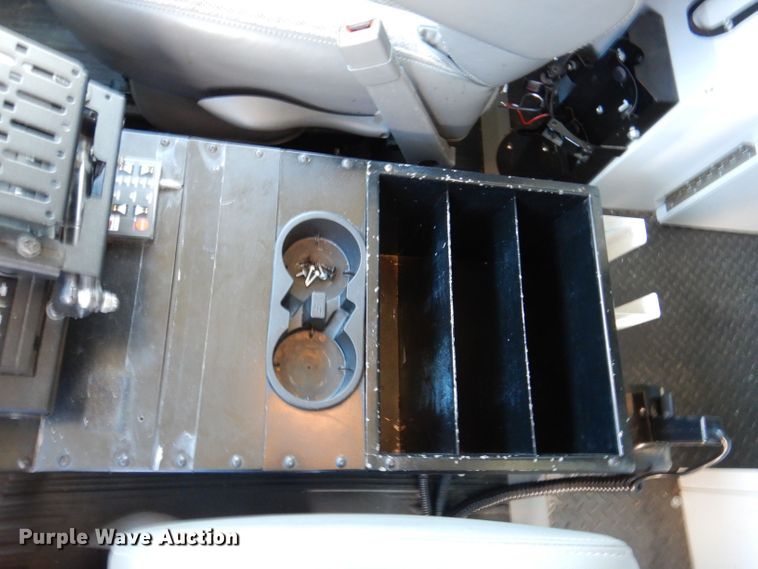 image for item KP9470 2015 Chevrolet Express G4500  ambulance