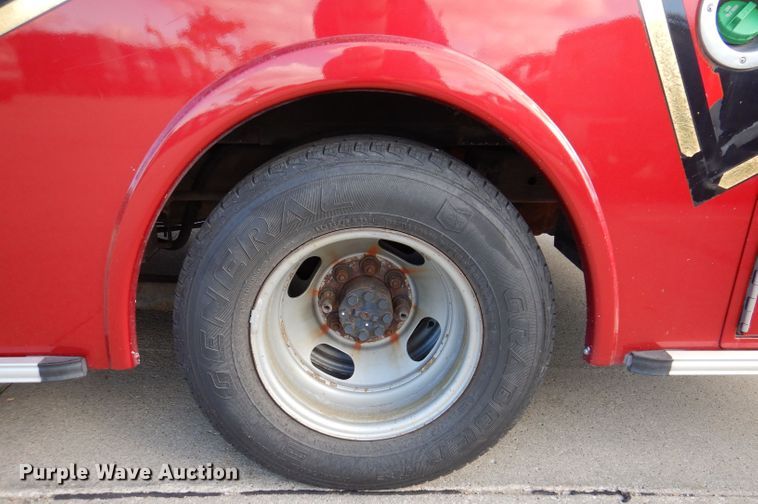 image for item KP9470 2015 Chevrolet Express G4500  ambulance