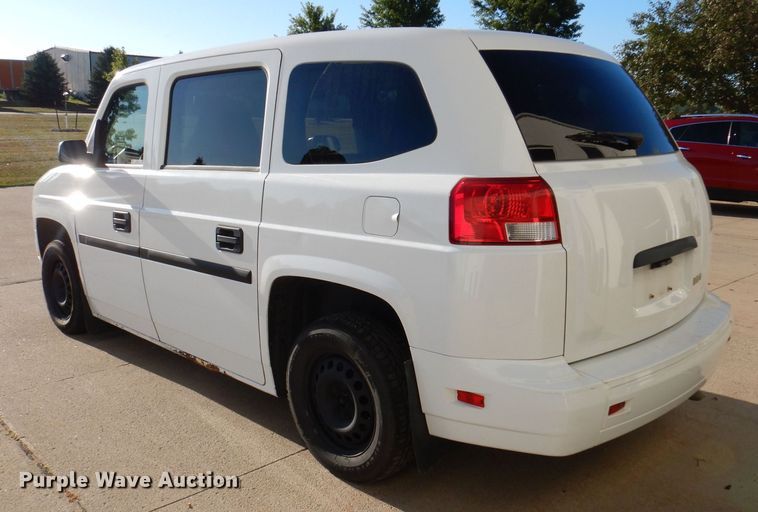 image for item KP9471 2014 VPG MV-1  handicap accessible van