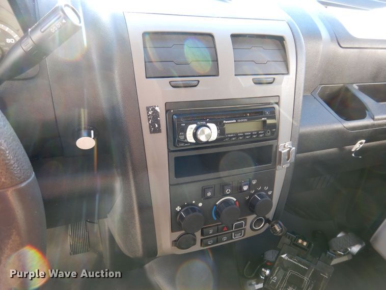 image for item KP9471 2014 VPG MV-1  handicap accessible van