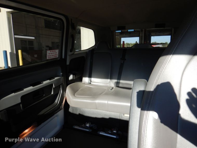 image for item KP9471 2014 VPG MV-1  handicap accessible van