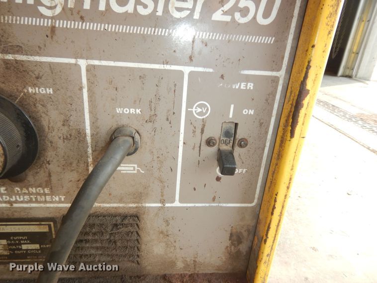 image for item KS9775 Esab Mig Master 250  welder