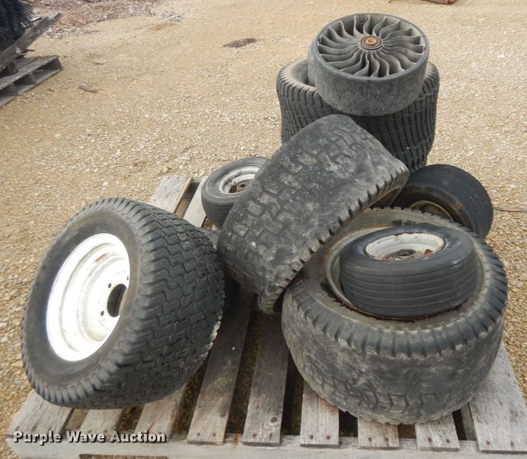 image for item KS9779 Lawn mower tires