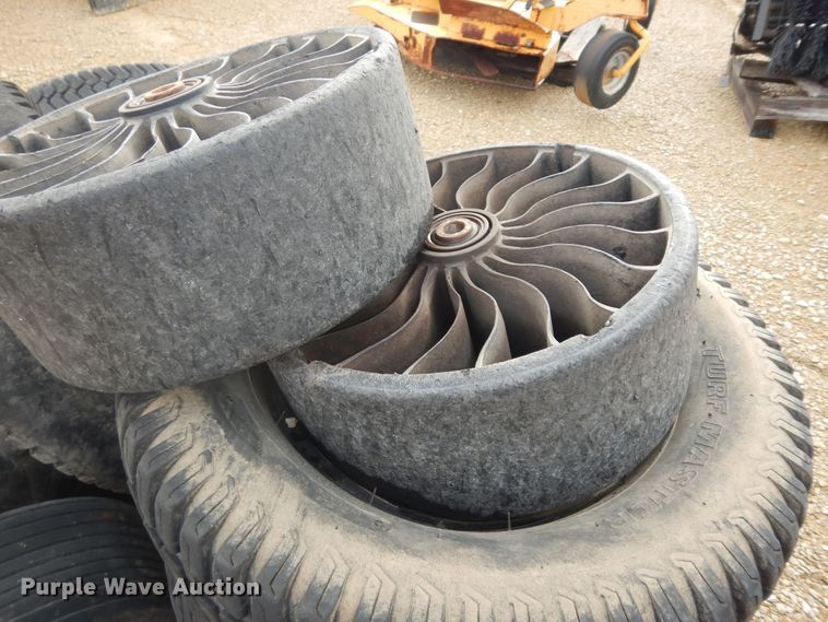 image for item KS9779 Lawn mower tires