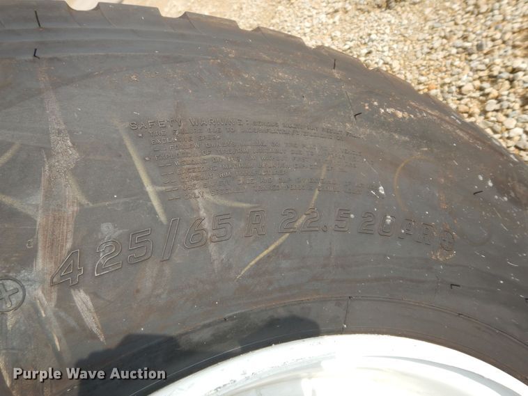 image for item KS9781 (5) tires