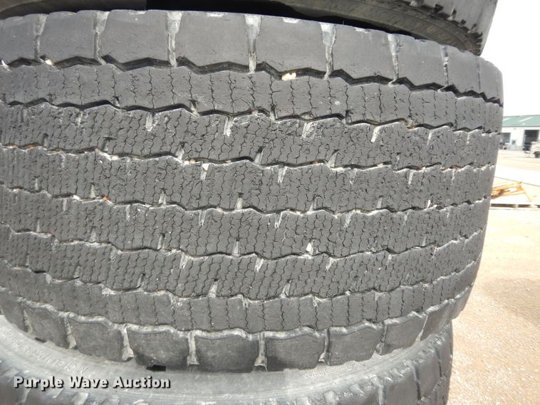 image for item KS9782 (4) 455/55R22.5 tires