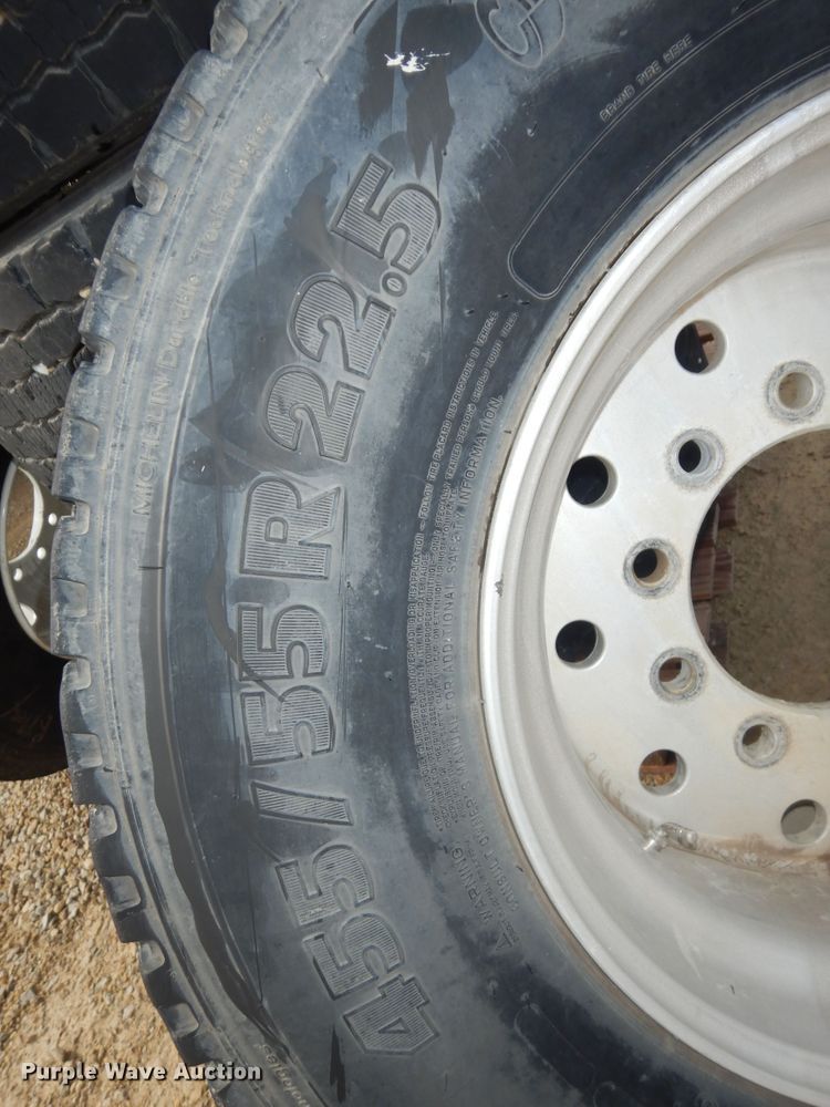 image for item KS9783 (4) 455/55R22.5 tires