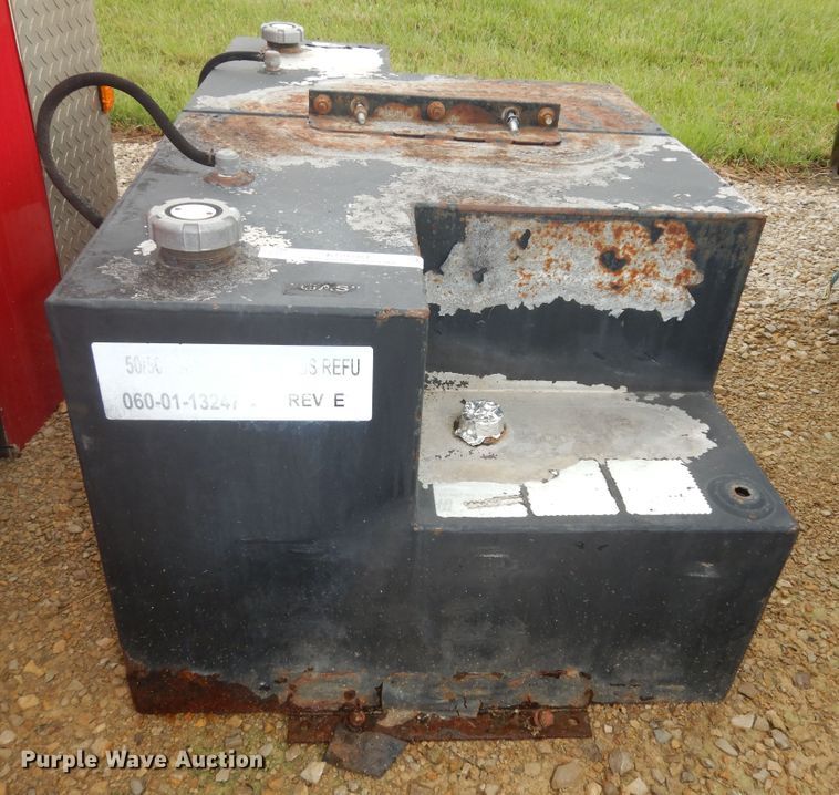 image for item KS9784 Split fuel tank