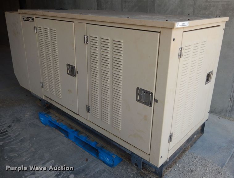 image for item KS9893 2000 Generac 20A03008S  generator