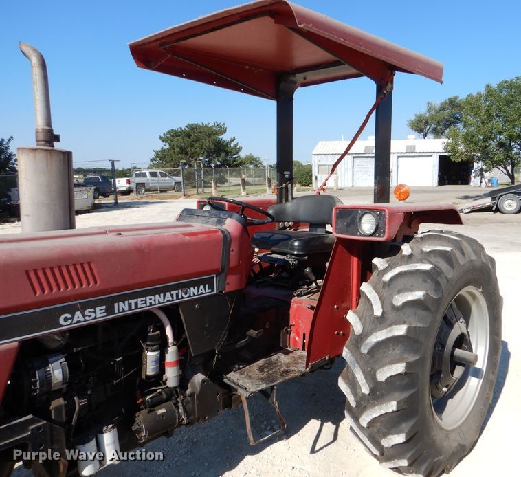 image for item LB9866 1991 Case IH 595  tractor