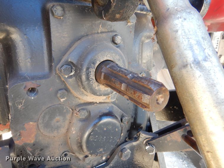 image for item LB9866 1991 Case IH 595  tractor