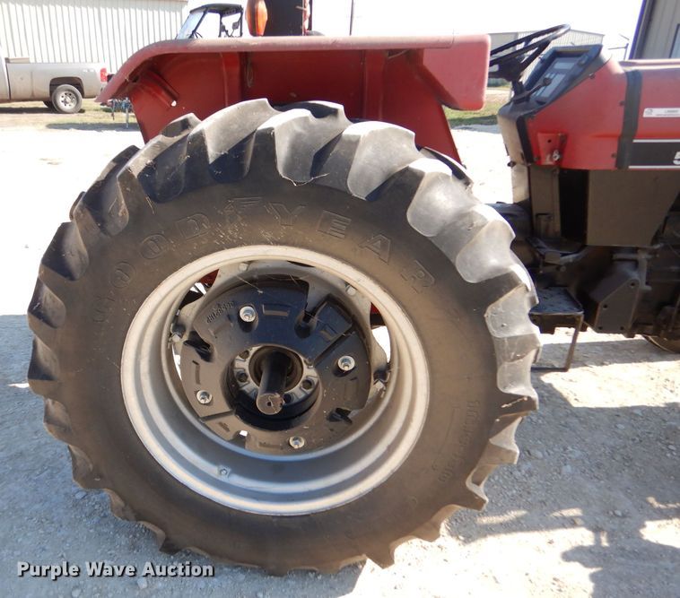 image for item LB9866 1991 Case IH 595  tractor