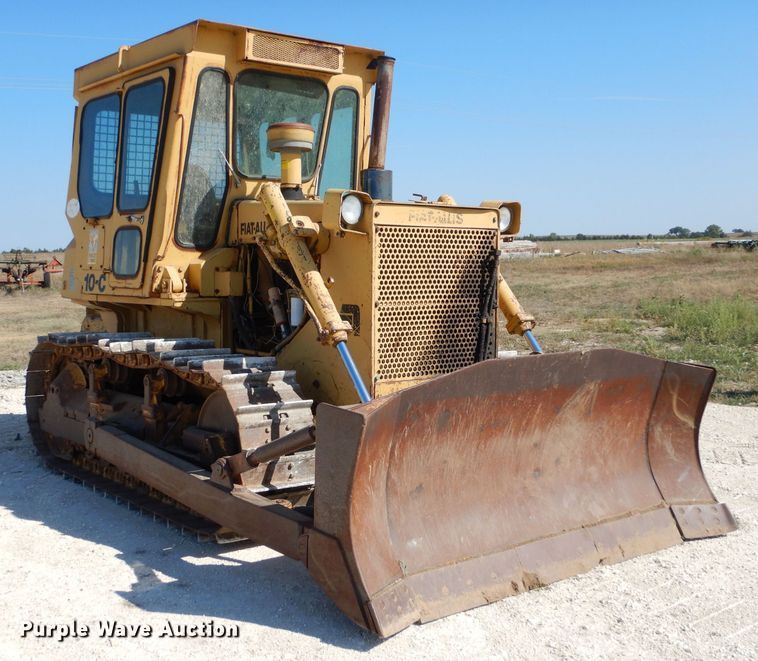 image for item LB9867 1982 Fiat-Allis 10C  dozer