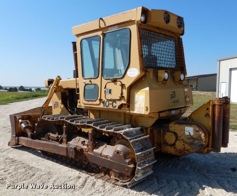 image for item LB9867 1982 Fiat-Allis 10C  dozer