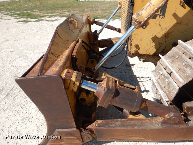 image for item LB9867 1982 Fiat-Allis 10C  dozer